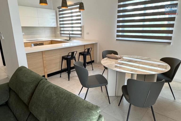 Superb luxury 3-bedroom apartment for rent in Flic en Flac &ndash; 2 minutes from the beach