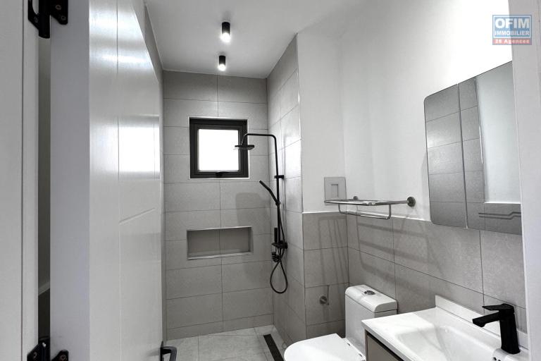 Superb luxury 3-bedroom apartment for rent in Flic en Flac &ndash; 2 minutes from the beach