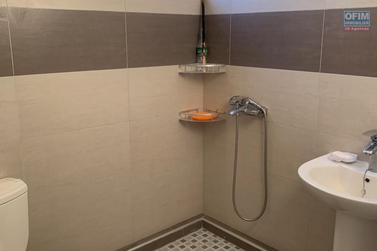 Flic en Flac: 3-bedroom triplex rental with swimming pool and unobstructed views of Flic en Flac