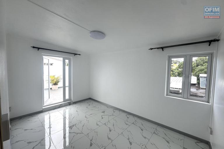  Sodnac Mauritius &ndash; For rent: fully renovated unfurnished house, located in a quiet residential area.