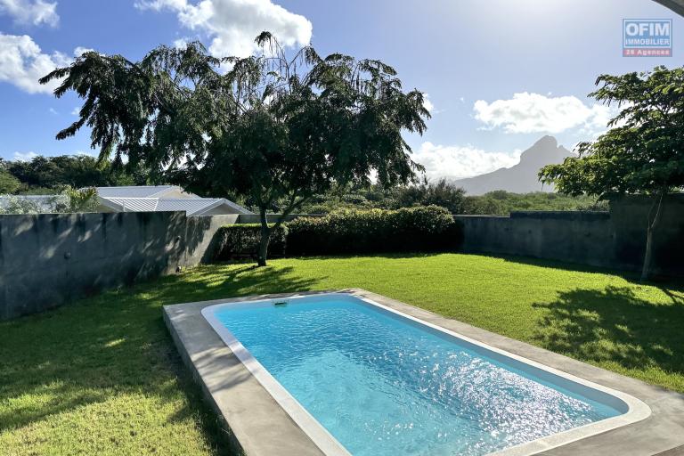 TAMARIN Mauritius – Beautiful, recently built 3-bedroom villa with swimming pool