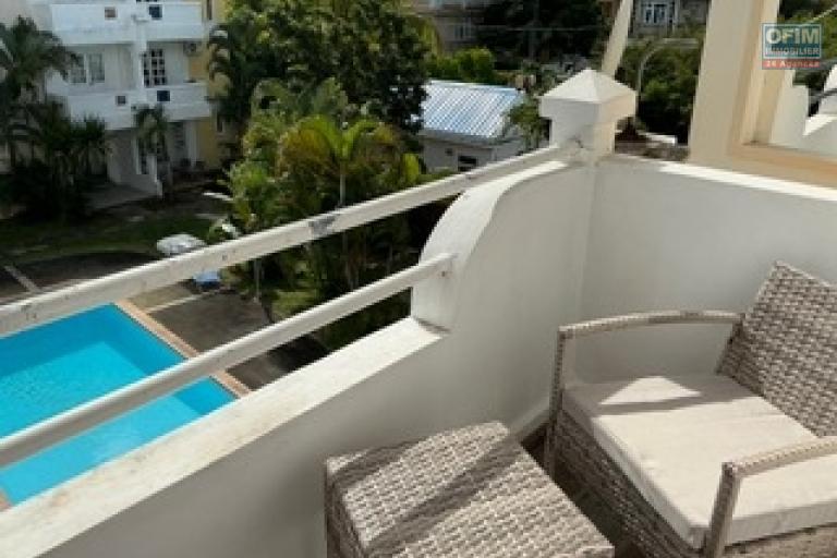 For rent &ndash; 3-bedroom triplex with pool in Pereyb&egrave;re