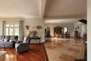 For sale &ndash; Charming villa with sea and mountain views in Tamarin