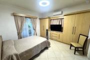 ALBION – FOR SALE – Spacious family villa with separate apartment, swimming pool and garage