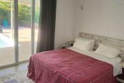 FOR RENT / Large 3-bedroom villa with annex (2 bedrooms) and 2100 m2 of garden / CALODYNE - Mauritius
