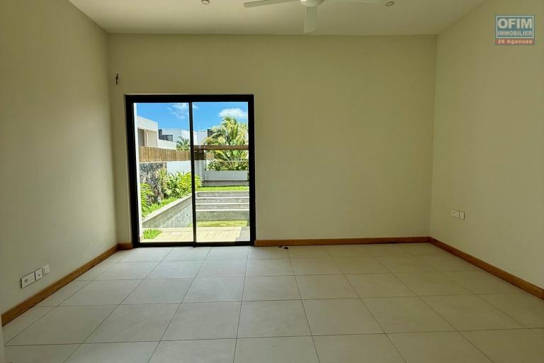 Villa F4 avec piscine Vivez dans le luxe et le confort proche centre commercial de la Croisette de Grand Baie dans un lotissement priv&eacute; Bois Chandelle.
