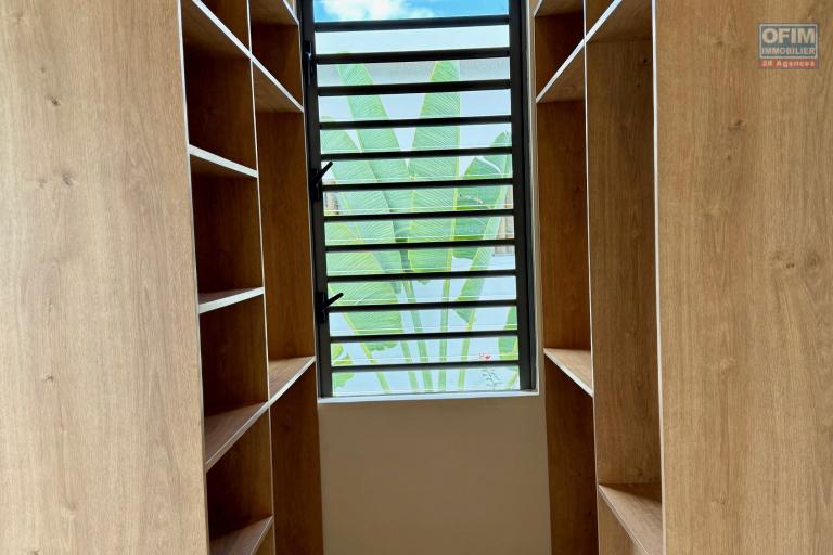 Villa F4 avec piscine Vivez dans le luxe et le confort proche centre commercial de la Croisette de Grand Baie dans un lotissement priv&eacute; Bois Chandelle.