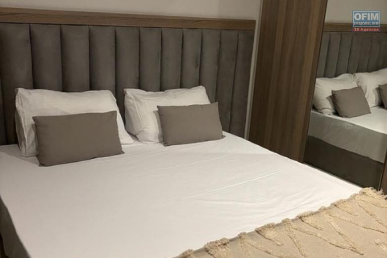 &Agrave; Louer : appartement de luxe 3 chambres, pieds dans l'eau &agrave; Trou aux Biches.