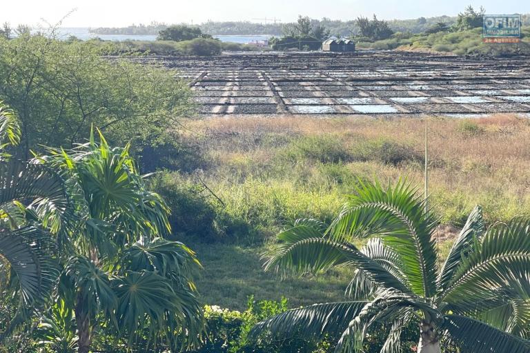 &Agrave; vendre &ndash; Villa de caract&egrave;re avec vue mer et montagne &agrave; Tamarin