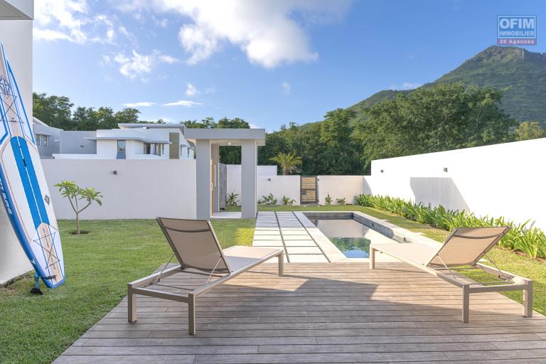 Tamarin vente villa 4 chambres avec piscine accessible aux &eacute;trangers situ&eacute; au c&oelig;ur de la Smart City de Tamarin &agrave; 5 minutes de la plage.