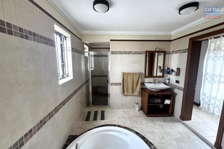 Flic-en-Flac &ndash; Superbe Villa 3 Chambres avec Piscine &agrave; 400m de la Plage