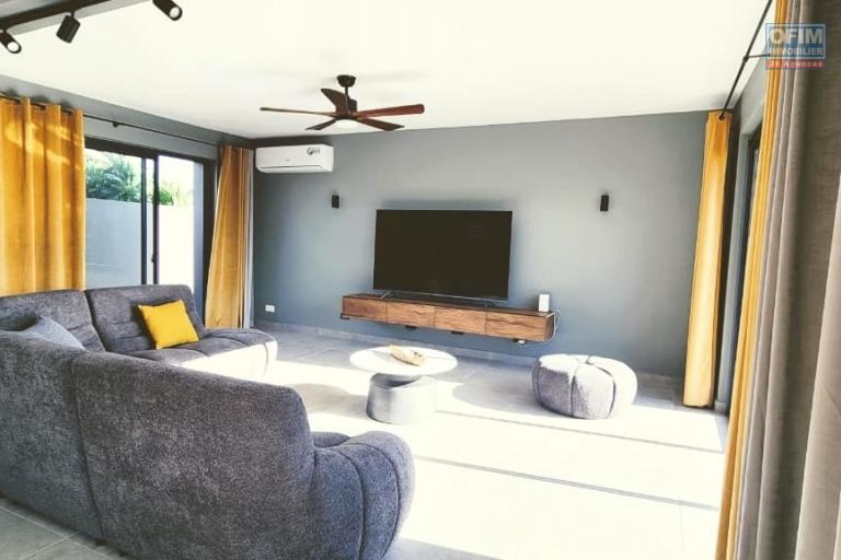 &Agrave; louer &ndash; Superbe villa contemporaine 4 chambres &agrave; Flic en Flac