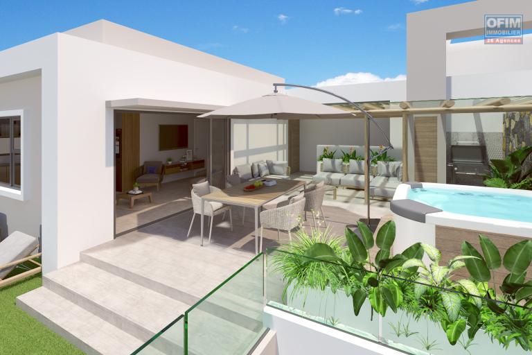 Tamarin Ile Maurice &agrave; vendre penthouse 2 chambres en PDS accessibles aux &eacute;trangers situ&eacute; au c&oelig;ur de ville &agrave; proximit&eacute; des commerces, &eacute;coles, plage etc...