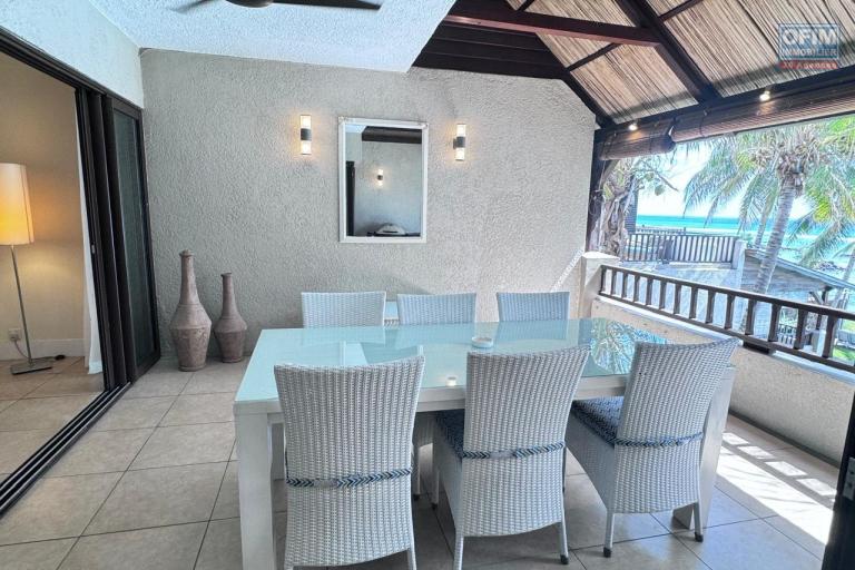 A LOUER / Penthouse d'exception, Pieds dans l'eau&ndash; POINTE AUX BICHES / &Icirc;le Maurice