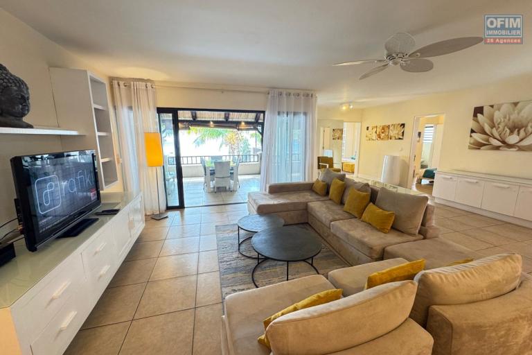 A LOUER / Penthouse d'exception, Pieds dans l'eau&ndash; POINTE AUX BICHES / &Icirc;le Maurice