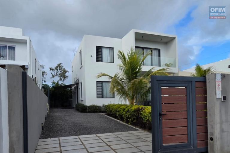 A LOUER a partir du 1er juillet 2026 / villa r&eacute;cente 3 chambres au c&oelig;ur de grand baie &ndash; &Icirc;le Maurice