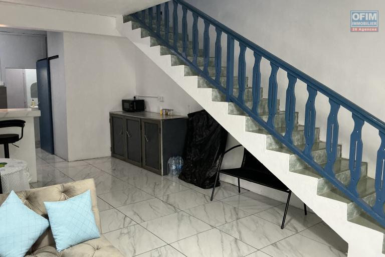 &Agrave; VENDRE &ndash; Duplex 3 chambres &agrave; Pereyb&egrave;re dans r&eacute;sidence s&eacute;curis&eacute;e avec piscine / &Icirc;le Maurice