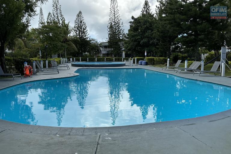 &Agrave; VENDRE &ndash; Duplex 3 chambres &agrave; Pereyb&egrave;re dans r&eacute;sidence s&eacute;curis&eacute;e avec piscine / &Icirc;le Maurice