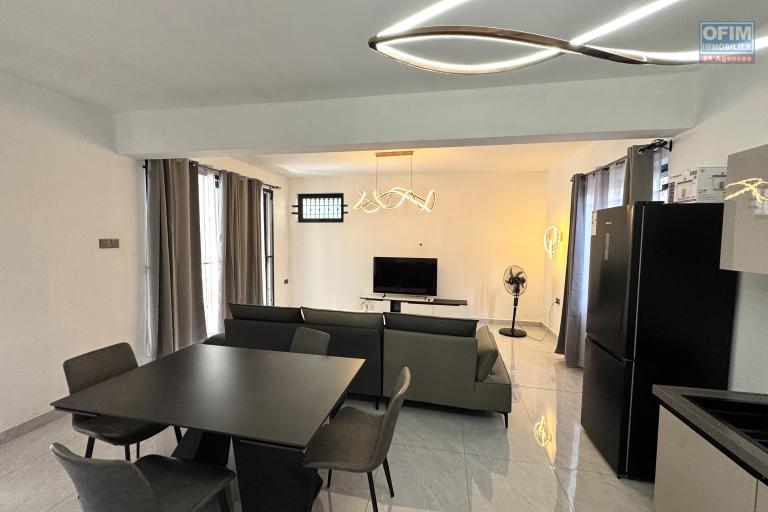 Albion  Appartement 2 chambres avec piscine, en rez-de-chauss&eacute;e, au calme
