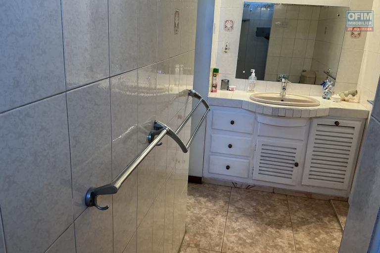 &Agrave; LOUER &ndash; Superbe appartement 2 chambres &agrave; Trou aux Biches