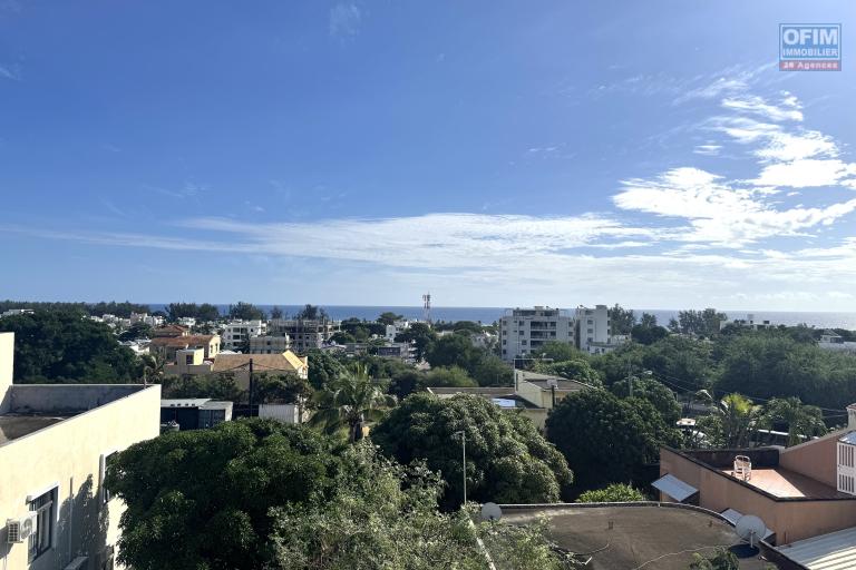 Flic-en-Flac Ile Maurice &ndash; Appartement 3 Chambres avec Garage et Vue Oc&eacute;an