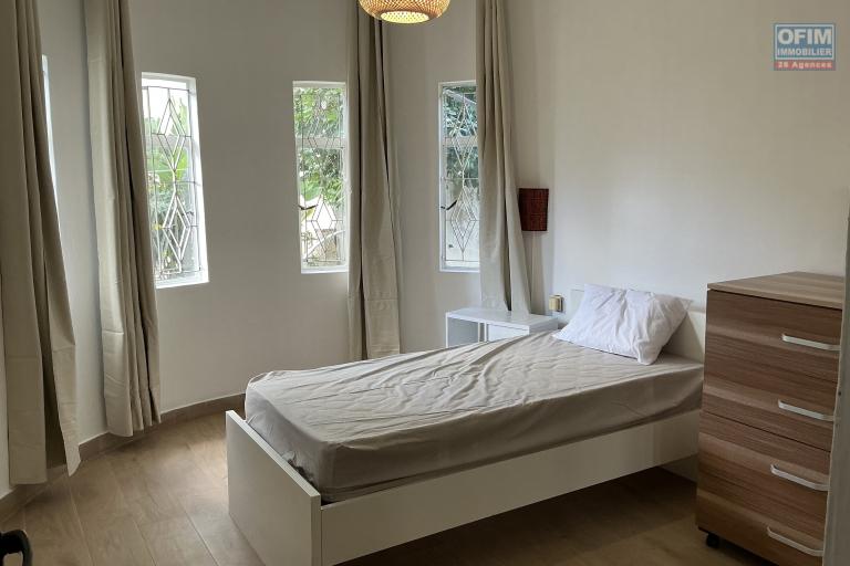 &Agrave; LOUER &ndash; Appartement 3 Chambres &agrave; Pereyb&egrave;re &ndash; &Agrave; Deux Pas de la Plage