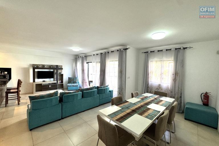  Flic en Flac Ile Maurice Superbe Appartement Meubl&eacute; &agrave; Vendre dans une R&eacute;sidence S&eacute;curis&eacute;e avec Piscine