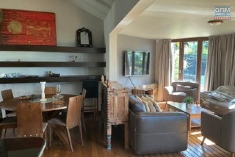 Villa d'exception &agrave; vendre &ndash; Hill Side, Belle Vue Harel 245 m&sup2; habitables | Terrain paysager de 1 479 m&sup2; | 4 chambres | 65 000 000 Rs + frais de transfert