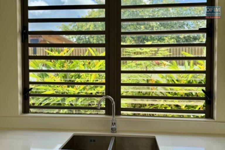 Villa F4 avec piscine Vivez dans le luxe et le confort proche centre commercial de la Croisette de Grand Baie dans un lotissement priv&eacute; Bois Chandelle
