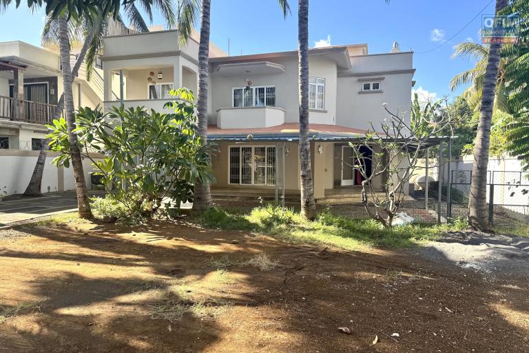 &Agrave; louer &agrave; Flic en Flac ile Maurice &ndash; Spacieuse villa de 5 chambres avec garage, proche de la plage