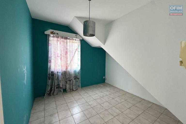 &Agrave; louer &agrave; Flic en Flac ile Maurice &ndash; Spacieuse villa de 5 chambres avec garage, proche de la plage