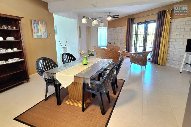 Superbe appartement de 130 m&sup2; avec piscine et jardin  &agrave; Calodyne. 3 chambres (disponible au 01er aout)