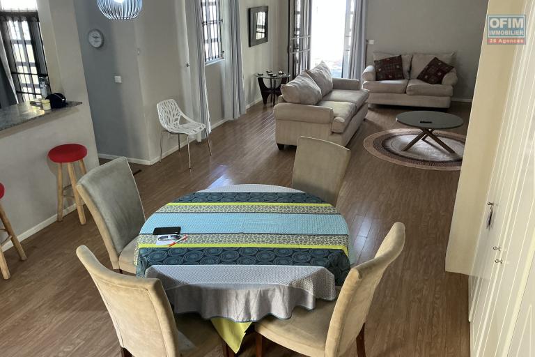 A LOUER a Pereybere, maison 3 chambres a coucher avec piscine, dans r&eacute;sidence s&eacute;curis&eacute;e