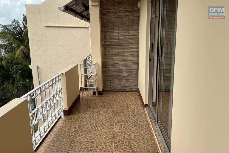 &Agrave; louer &ndash; Studio meubl&eacute; 1 chambre &agrave; P&eacute;reyb&egrave;re &icirc;le Maurice