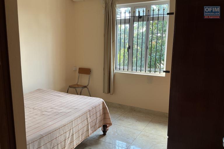 A LOUER à GRAND GAUBE Appartement 3 chambres avec jardin