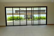 Villa F4 avec piscine Vivez dans le luxe et le confort proche centre commercial de la Croisette de Grand Baie dans un lotissement priv&eacute; Bois Chandelle.