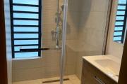 &Agrave; Louer : appartement de luxe 3 chambres, pieds dans l'eau &agrave; Trou aux Biches.