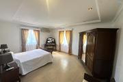 ALBION &ndash; &Agrave; VENDRE &ndash; Spacieuse villa familiale avec appartement ind&eacute;pendant, piscine et garage