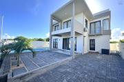 Flic-en-Flac &ndash; &Agrave; vendre : Villa neuve 4 chambres avec piscine