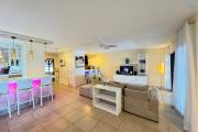 A LOUER / Penthouse d'exception, Pieds dans l'eau&ndash; POINTE AUX BICHES / &Icirc;le Maurice