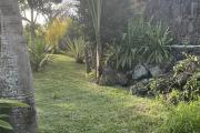 A LOUER / Grande villa 3 chambres avec d&eacute;pendance ( 2 chambres ) et 2100 m2 de jardin / CALODYNE - &Icirc;le Maurice