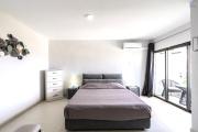 &Agrave; vendre appartement 3 chambres au dernier &eacute;tage avec jacuzzi et vue d&eacute;gag&eacute;e Flic en Flac ile Maurice vue imprenable &bull; ascenseur &bull; &agrave; quelques pas de la plage