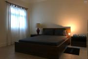 MELVILLE - Villa d'exception &agrave; louer 4 chambres a coucher. &ndash; Un havre de paix &agrave; deux pas de la plage