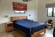 &Agrave; louer &ndash; Superbe appartement 3 chambres en suite avec piscine et jardin &agrave; Grand Baie