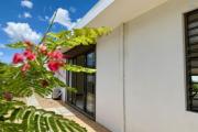 Villa F4 avec piscine Vivez dans le luxe et le confort proche centre commercial de la Croisette de Grand Baie dans un lotissement priv&eacute; Bois Chandelle