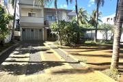 &Agrave; louer &agrave; Flic en Flac ile Maurice &ndash; Spacieuse villa de 5 chambres avec garage, proche de la plage