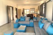 Flic en Flac &agrave; louer agr&eacute;able et r&eacute;cent appartement 2 chambres situ&eacute; aux deuxi&egrave;me et dernier &eacute;tages sans ascenseur au calme &agrave; 200 m de la plage