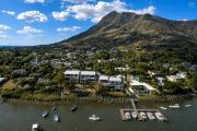Villa Contemporaine d’Exception à Vendre – Un Havre de Paix Privé à Rivière Noire Ile Maurice