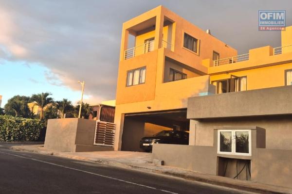 Flic en Flac, Mauritius &ndash; Superb recent 3-bedroom villa with swimming pool, double garage and sea view