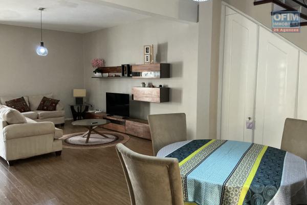 A LOUER a Pereybere, maison 3 chambres a coucher avec piscine, dans r&eacute;sidence s&eacute;curis&eacute;e